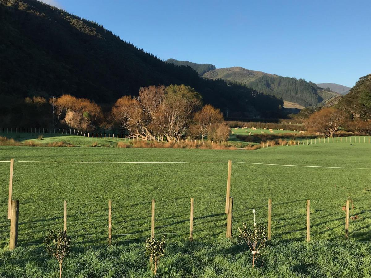 Narrow Neck Creek Farmstay And B&B Upper Hutt Eksteriør billede